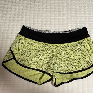 Lululemon Speed Up Shorts. 2.5 inch inseam
